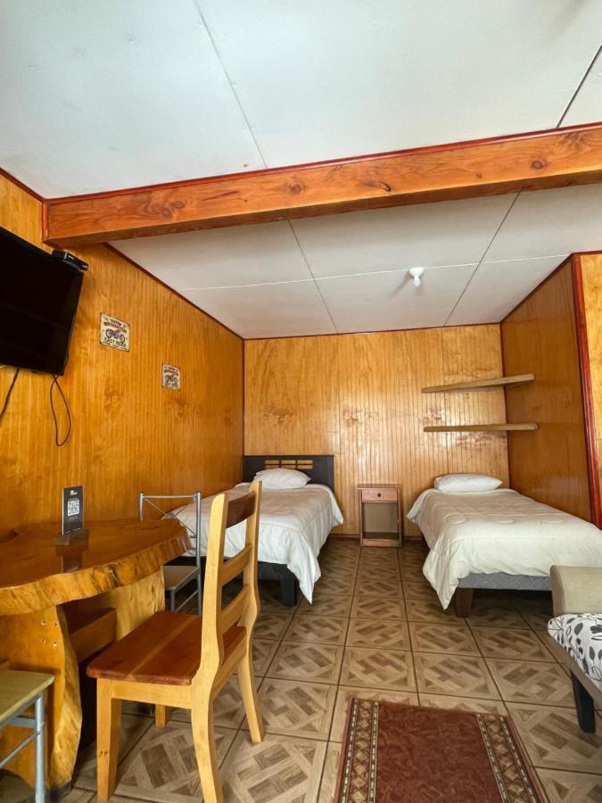 Hotel Entre Montanas à Hornopirén Extérieur photo