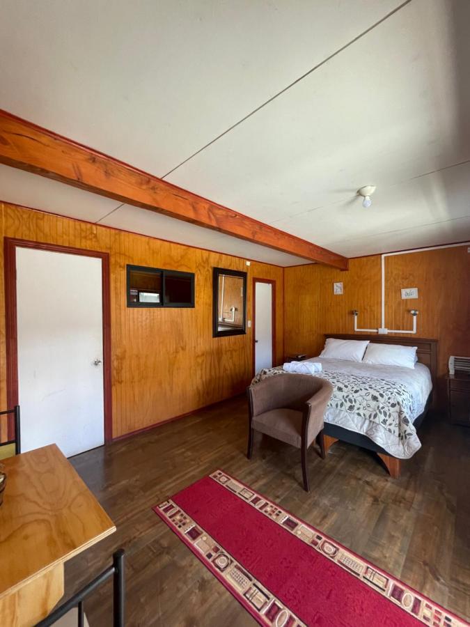 Hotel Entre Montanas à Hornopirén Extérieur photo